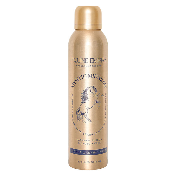 Horse washing foam IRHMystic Midnight  