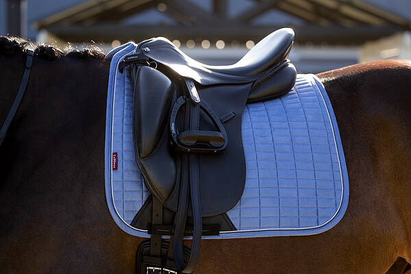 Le Mieux Suede Dressage Square  